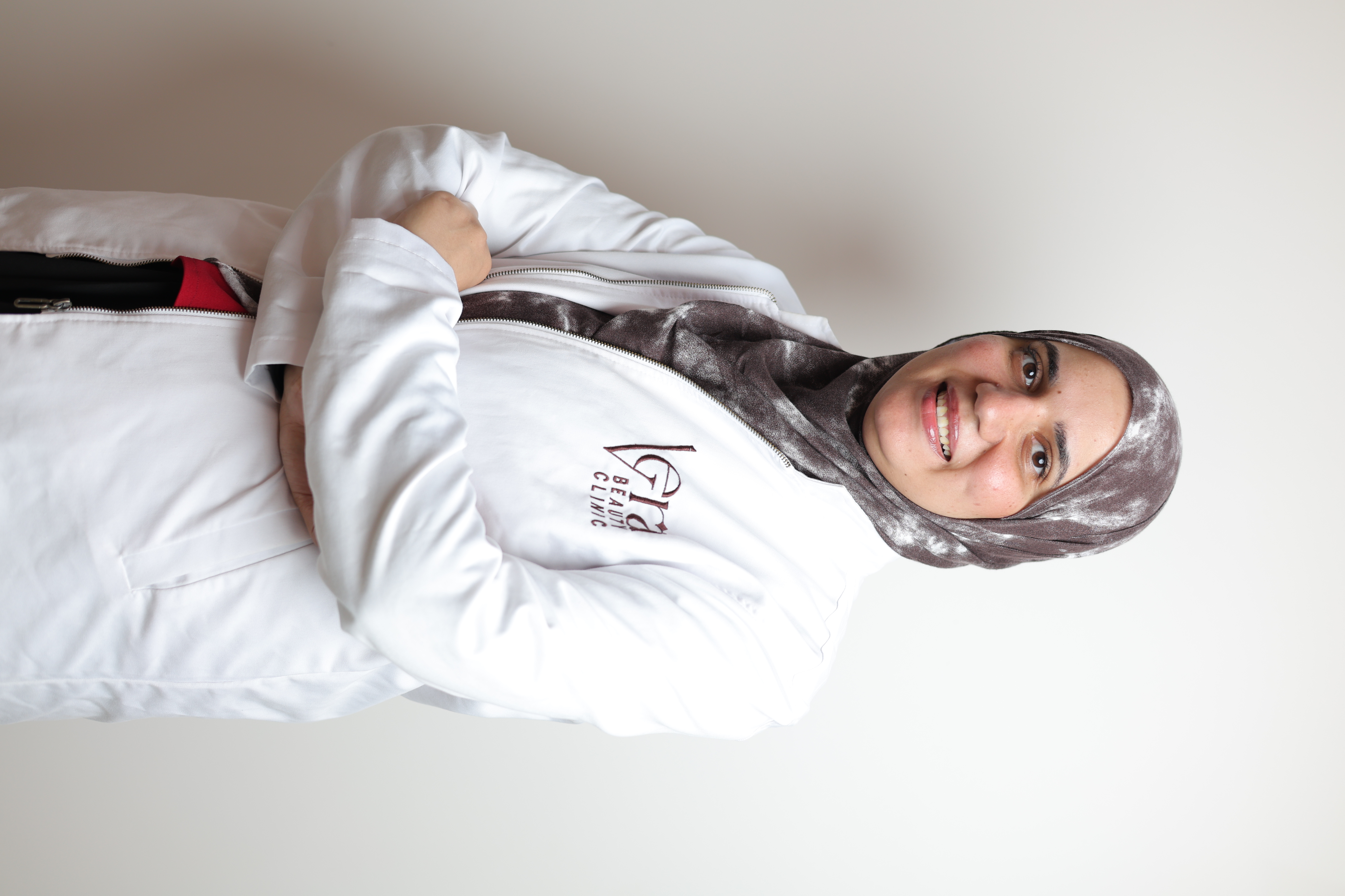 د. إسراء منير